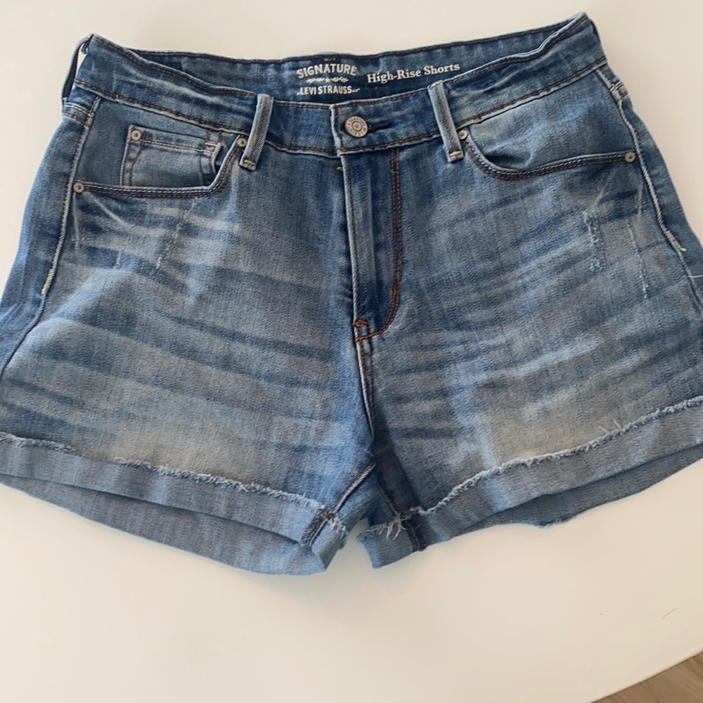 Signature denim shorts